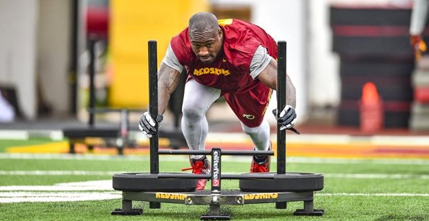 VernonDavis85's tweet photo. "Nothing worth while comes easy.." #NeverGiveUp #StriveForGreatness https://t.co/cJ4jwAYqiF