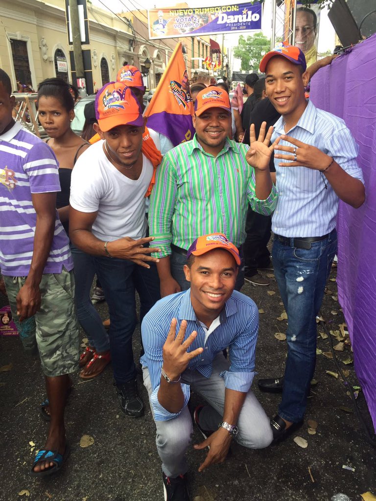 magdaleno_s_b's tweet image. #NuevoRumboConDaniloEnDN estamos en el punto en apoyo @DaniloMedina @NuevoRumboDM