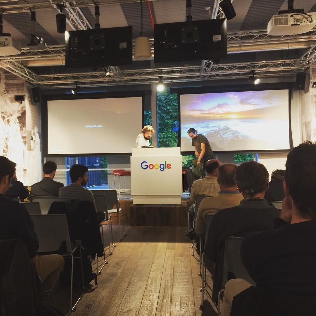cerebro84's tweet photo. Android performance today 
#android #androiddev #androiddeveloper #androiddevdays #develop… https://t.co/KdeLgelwNy https://t.co/TuS15rBWAg
