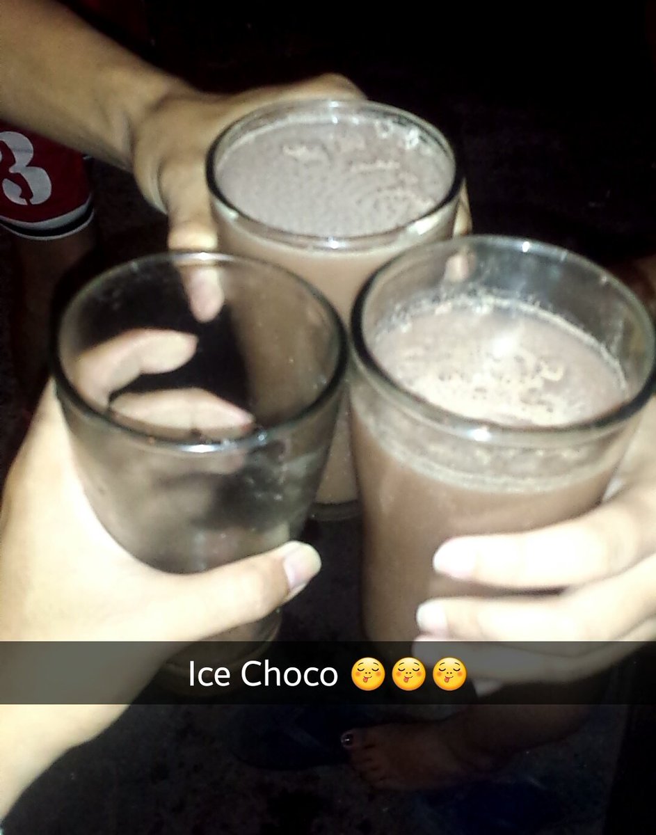 jeralddeleon's tweet photo. Shuwap 😂 #IcedChoco wt @troyraymundo @TitoPierce @DanieleFelices @deth0420 Jojo JunJun 😋😋 https://t.co/6Kjgo3Zu3R