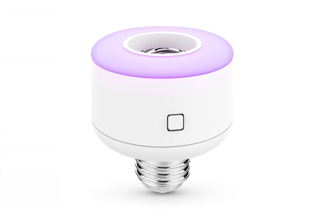 CTnewshound's tweet photo. . @CNET @GebAndrew review of Avon's @idevices Socket https://t.co/6904EOkYwp #HomeKit #otworld16 #ConnectedHome https://t.co/CTwsaw26HV