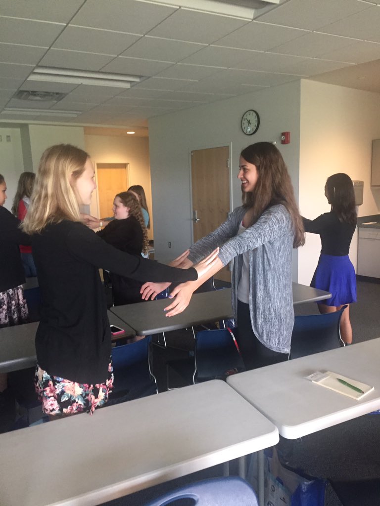 SMSMrsUnger's tweet photo. Thanks @AAUW Downriver for a great day! #stemsavvy #Steministas https://t.co/xv5ldad7kF