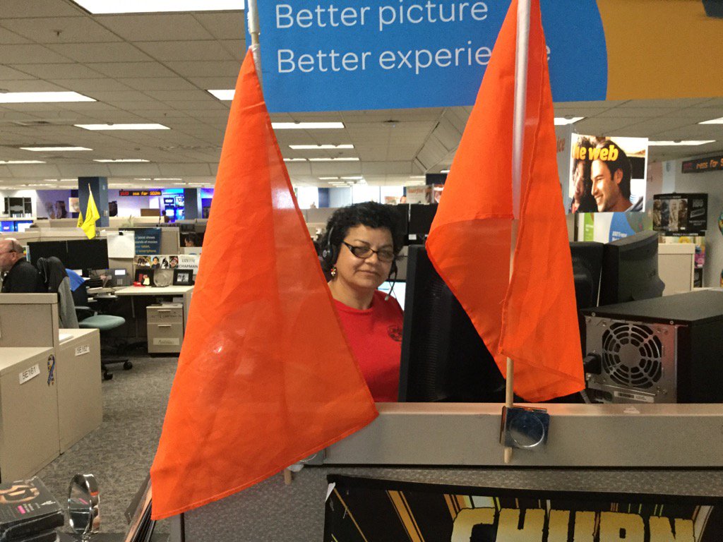 Team Terrie with our first 2 wireless of the day from Yolanda!!!
<a href="/Sd2Retention/">SanDiego2</a> <a href="/marinavassi/">Marina</a> #teamgarciagwr