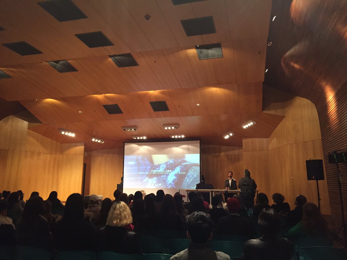 MeliWajsbort's tweet photo. Hoy #CIMODE en el #CMD @modaBA @MaxIriart https://t.co/uzUIqztLpw