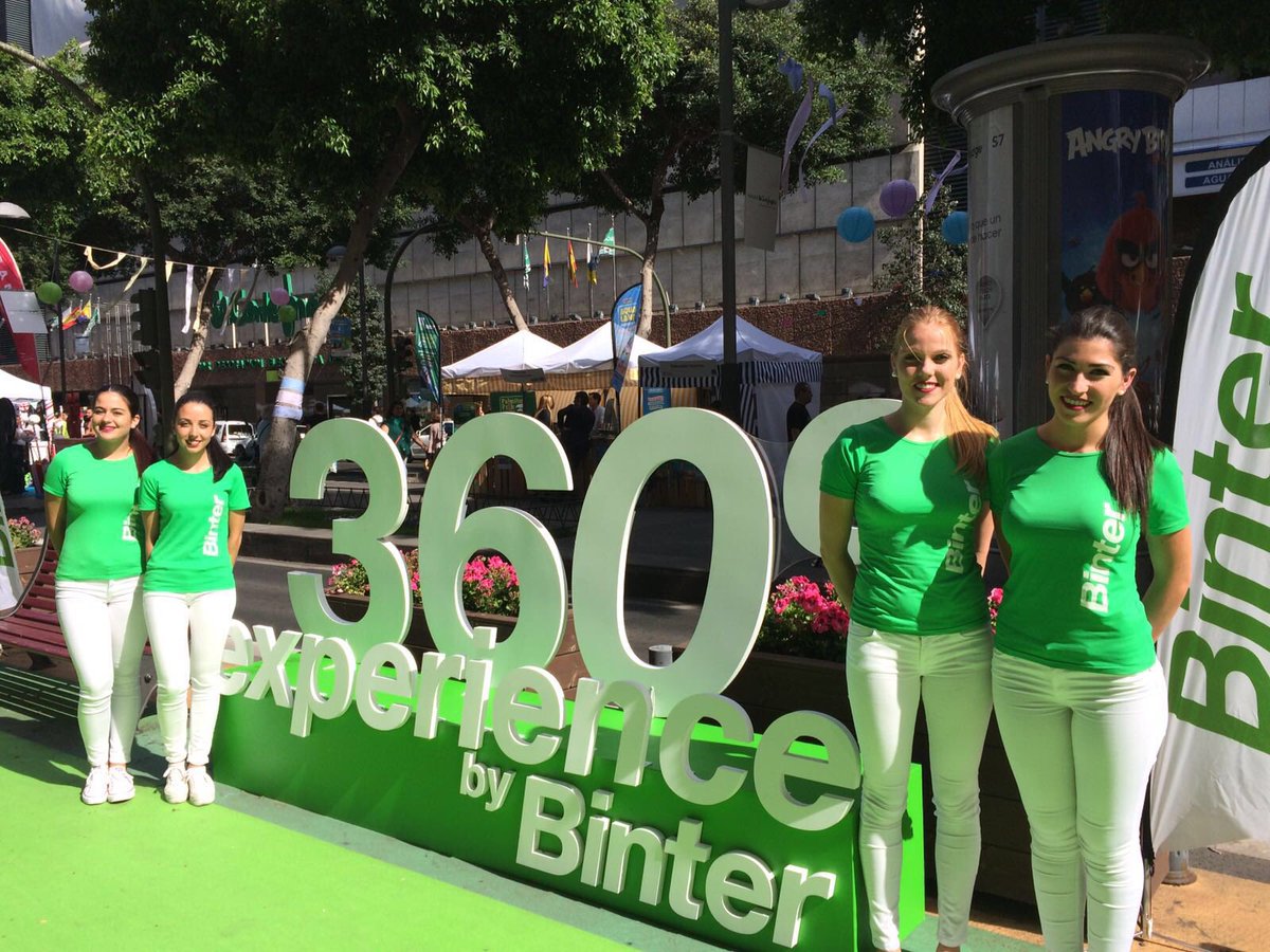 BinterCanarias's tweet photo. Ya estamos en @mesaylopez en la IV Feria de Vacaciones de @elcorteingles con #binter360. https://t.co/WjQ6c5dzJS