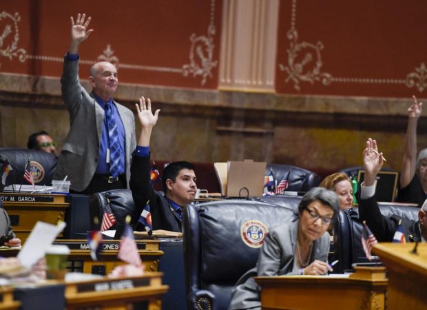 denbizjournal's tweet image. 2016 #coleg Recap: No progress on key issues leaves business disappointed bizj.us/1mhw6o