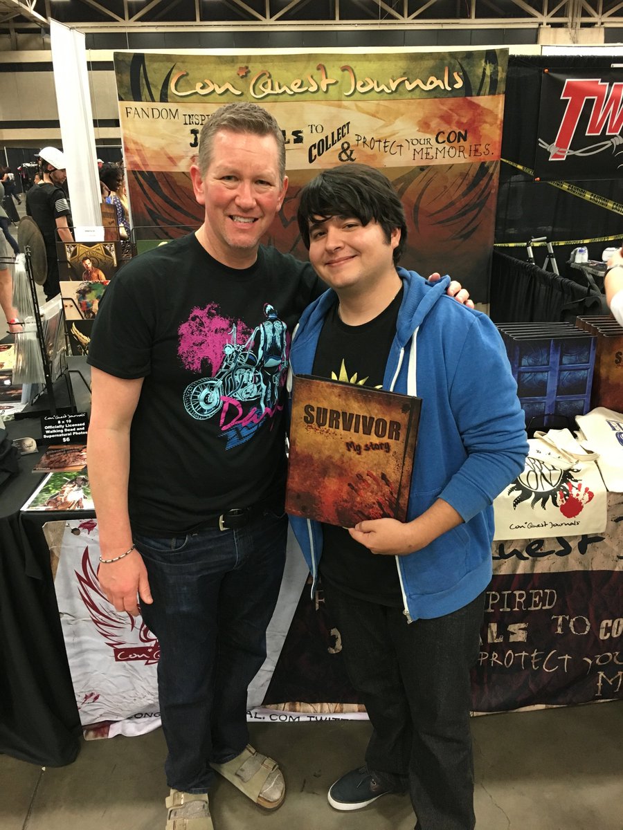 Quest_Journals's tweet photo. Since we're talking about #TWD and #WSCChicago, here are a few picts from #WSCDallas and our journals too! https://t.co/2wq1WAQmbK