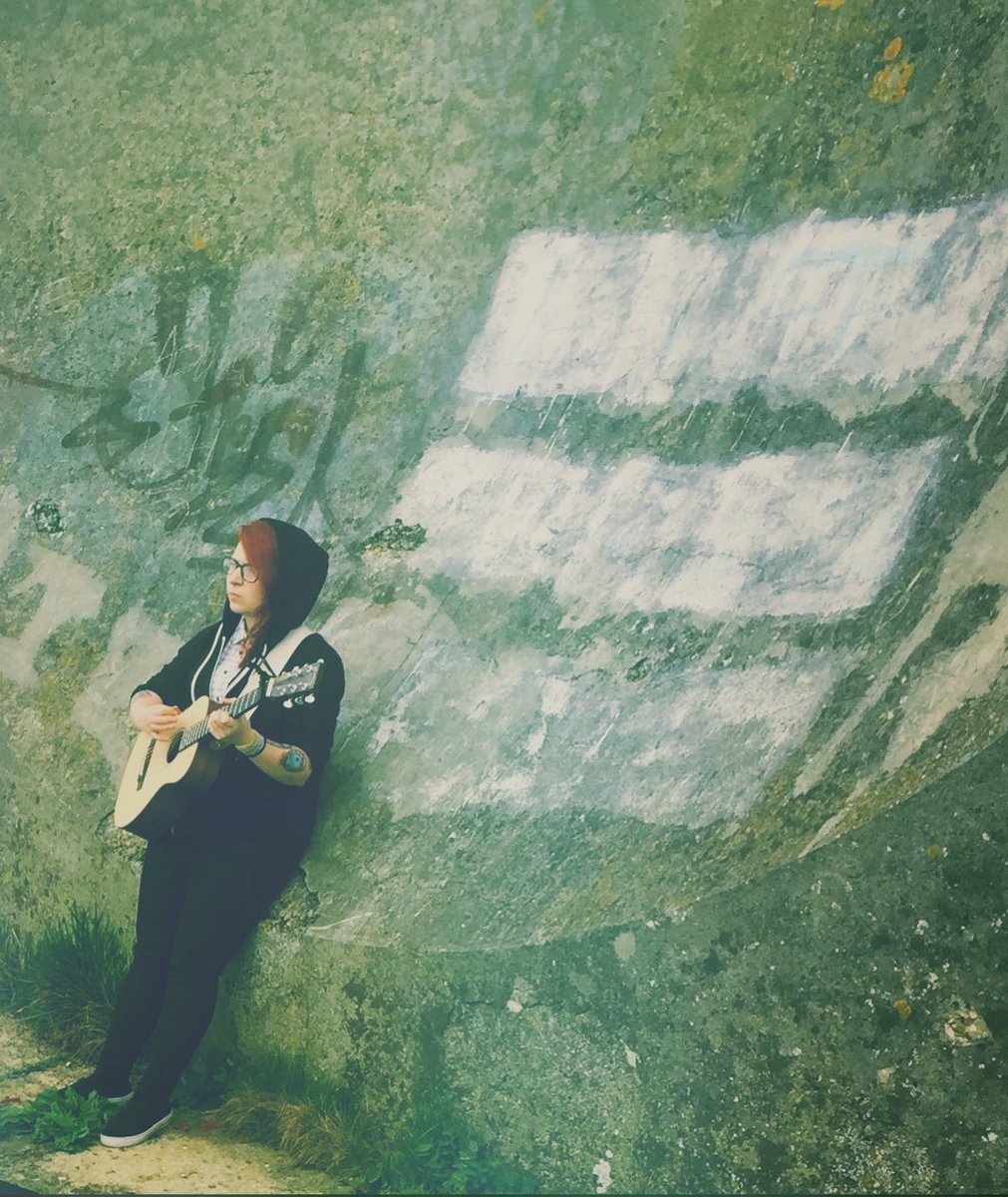 finlay_leslie's tweet photo. #20cigarettes
Can't wait to share the video with everyone! https://t.co/iCxSHL6MbS