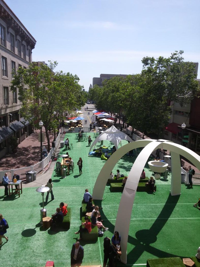 procurifycare's tweet image. Another beautiful day at #PulseConf2016 in #Oakland. @Procurify enjoying every minute! #weareprocurify #startuplife