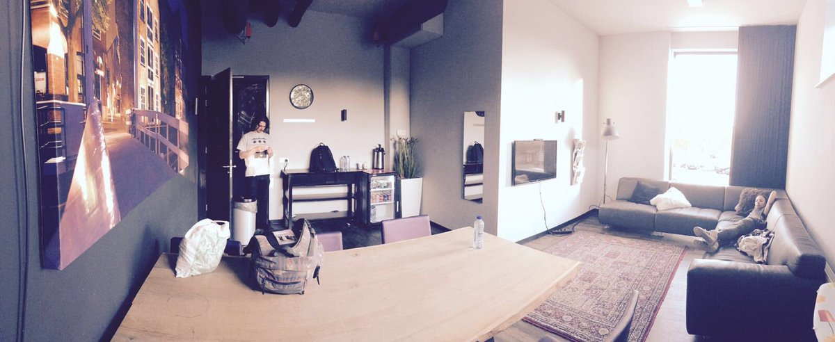 Neerlands beste backstage met @weareoraclez in <a href="/Hedon/">Hedon</a>! @paulvantveer