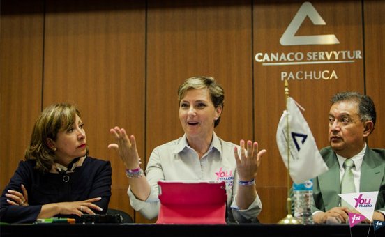 .<a href="/yolitelleria/">Yoli Tellería</a> se reúne con integrantes de CANACO #Pachuca  sferapolitica.com.mx/index.php/esta…