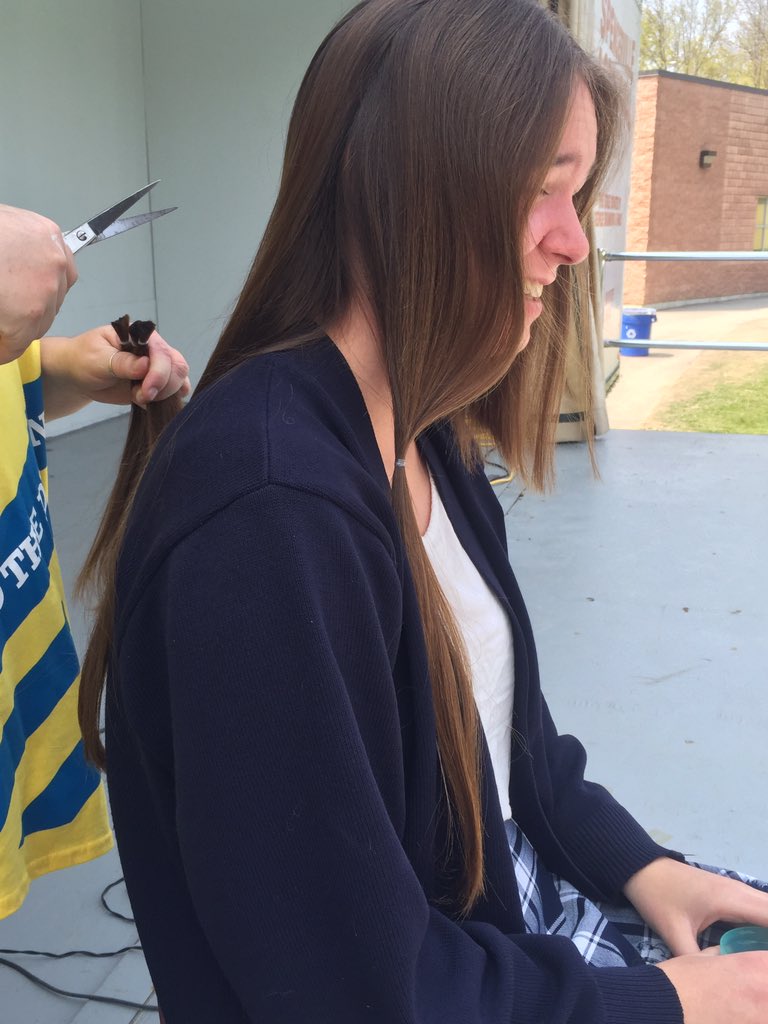 StMaryCHSRelay's tweet photo. Hair cutting is on the main stage! Thanks Abby for kicking it off!🎉🎊 https://t.co/e2cDMylG9Z