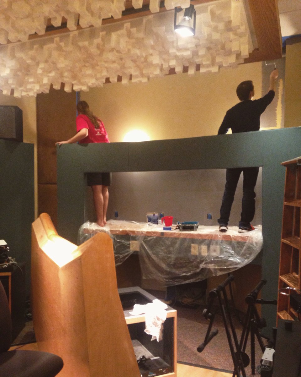 RFGStudio's tweet photo. Studio B is getting a makeover at #RFGstudio! New board, new paint! https://t.co/i0iJsYUYPf