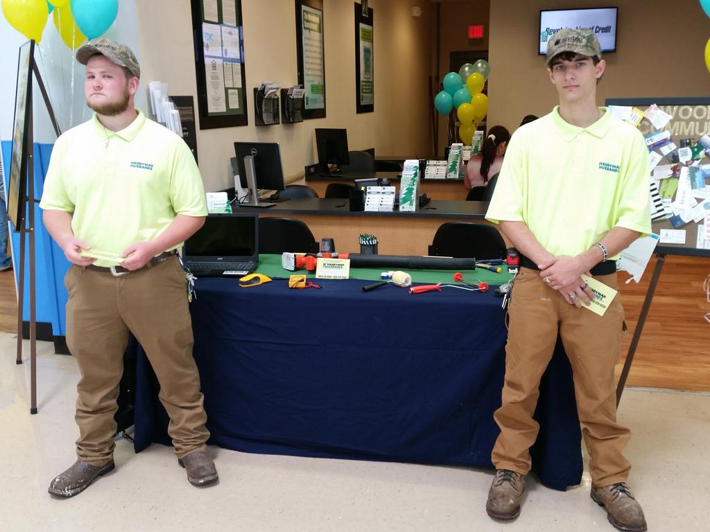 HandymnHusbands's tweet photo. Our technicians promoting at our Walmart Event on 2 Notch Road. Live until 7pm today! (Yes, there is candy. LOL!) https://t.co/U5WGE4iAGI