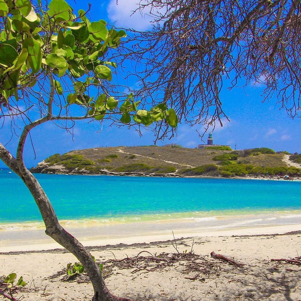 tiratepr's tweet photo. La Playuela Beach 📷🇵🇷📷 by @irinainpr #playasucia #caborojo #cabored #turismopr #puertorico #vivodondeotrosvacaciona… https://t.co/ab03bztAme
