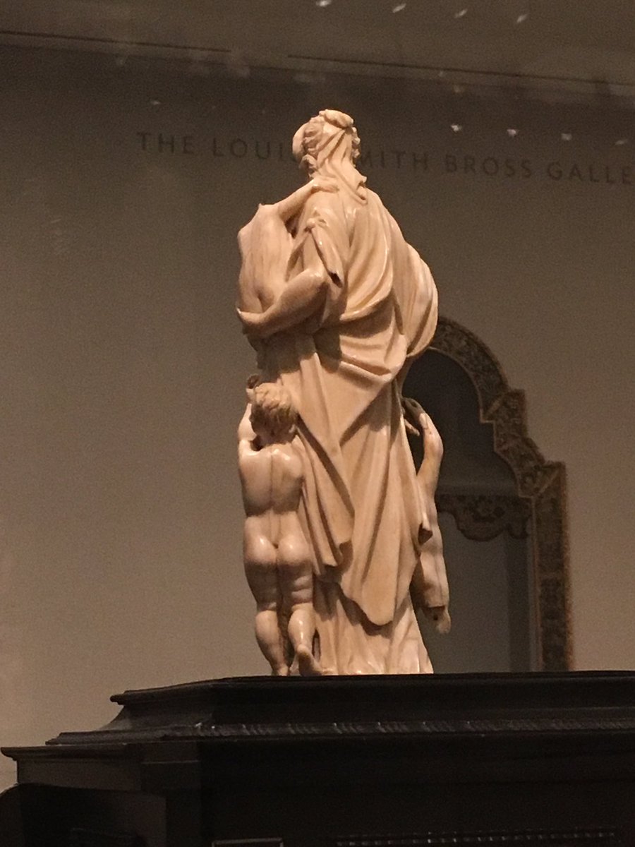 GameOn_Chicago's tweet image. #ButtSeriously #ButtHunt @MuseumGameNight Phillipp Hainhofer "cabinet" (2butts)