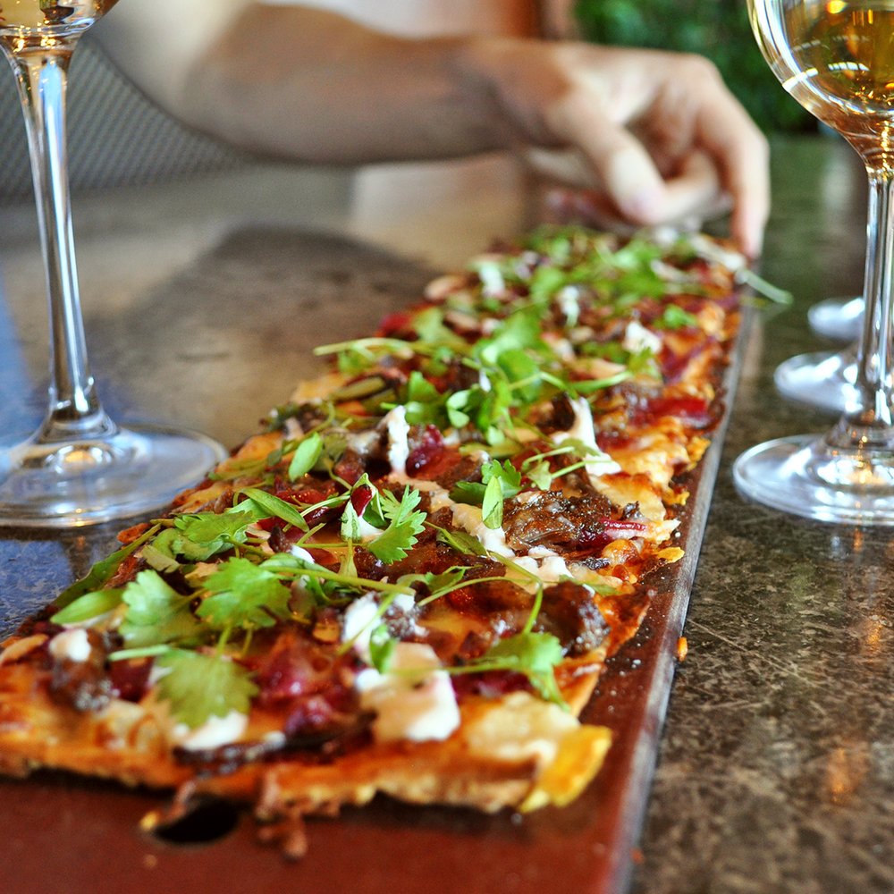 Discover the best in #CostaMesa #Food &amp; #Dining during the Live 2-Day Event <a href="/Connect2Debra/">Debra Faris</a> snip.ly/yowd5