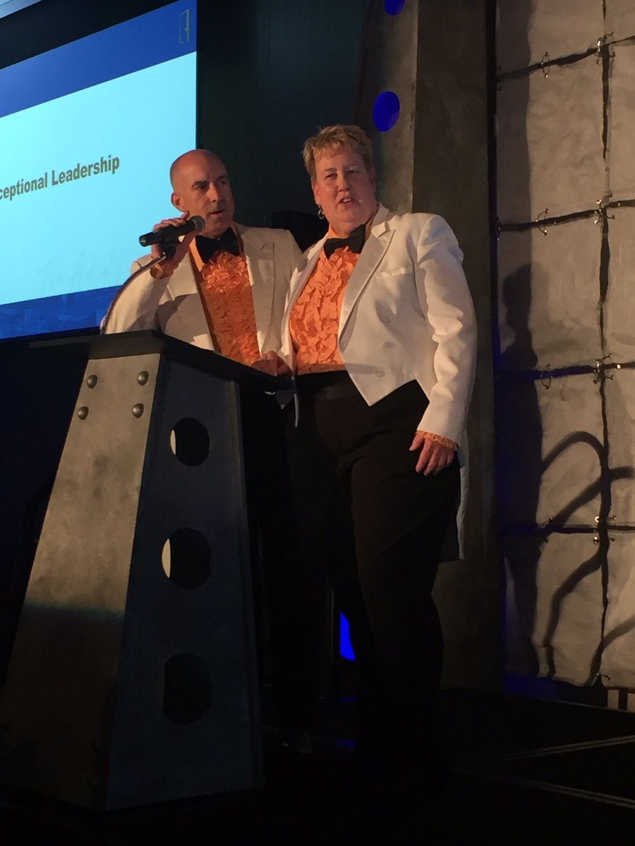 BuckinghamCo's tweet photo. The award for #twinning goes to Lori &amp; Mike! #buildourbrand2016 #buckinghamwins https://t.co/b58oytdSSq
