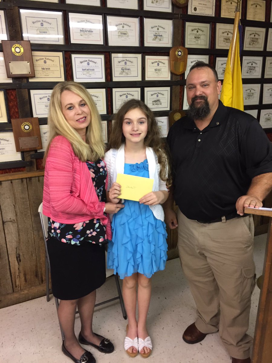 ketronelem's tweet photo. Bloomingdale Ruritan honoring our Student of the Year Alexis Arnold and Teacher of the Year Shayna Painter. https://t.co/72EyMv6EmR