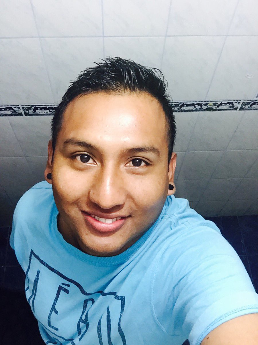 JoseSilva182's tweet photo. Mi insomnio es perfecto, porque existes tú. https://t.co/ZGKElFNpHb