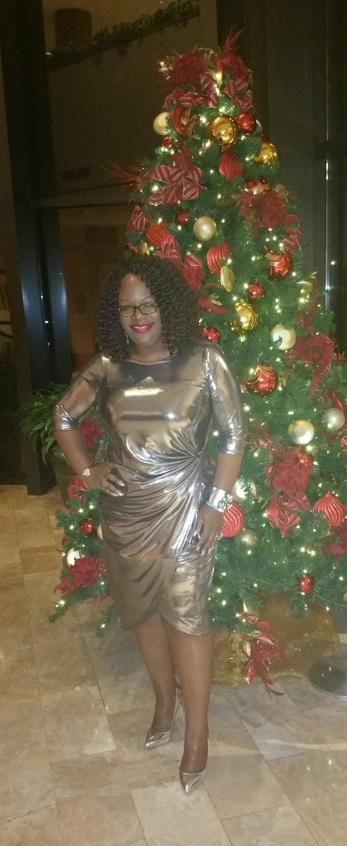 DeevaOnaDolla's tweet image. Won't He do it!!!  5'9 sz 18 #ThickGirlTwitter  #BigGirlTwitter