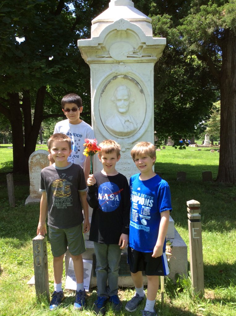 Newbold3rd's tweet photo. Some of the sites on our KC Tour. #Team512 @theSMSD https://t.co/AOdvEfdDku