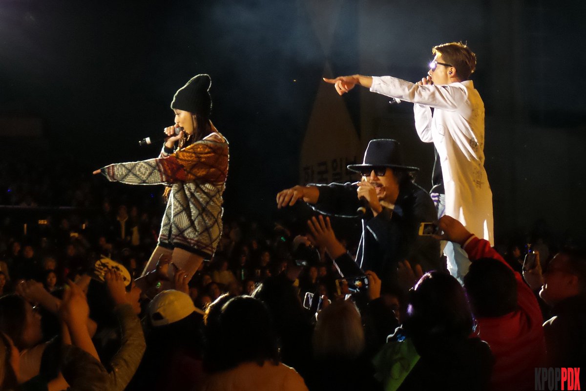 KpopPDXtweets's tweet photo. MFBTY at Korea Times Music Festival 2016. #KTMF2016 #MFBTY #Bizzy #TigerJK #YoonMirae #KTMF https://t.co/miTpQrfPej