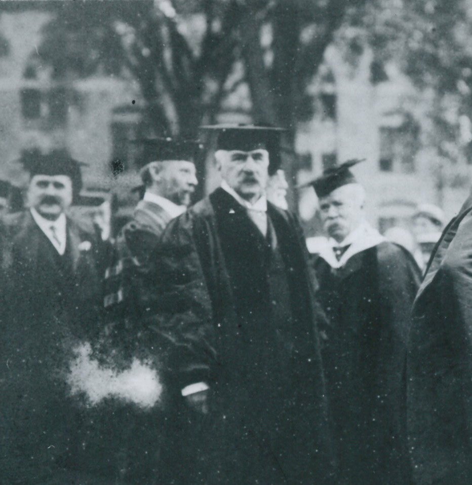 jpmorgan's tweet image. #TBT: J. P. Morgan at Yale's 1908 commencement, where he received an honorary doctorate. Congrats to all 2016 grads!