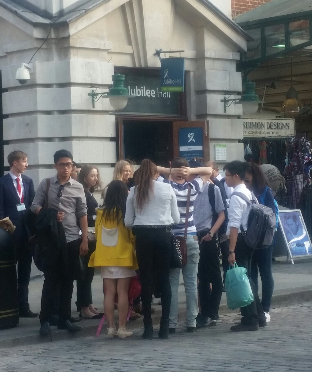 MZMG16's tweet photo. @ESUdebate mentors leading the troops in Covent Garden today #IPSC2016 #funwithjames https://t.co/39Mc0ThmVd