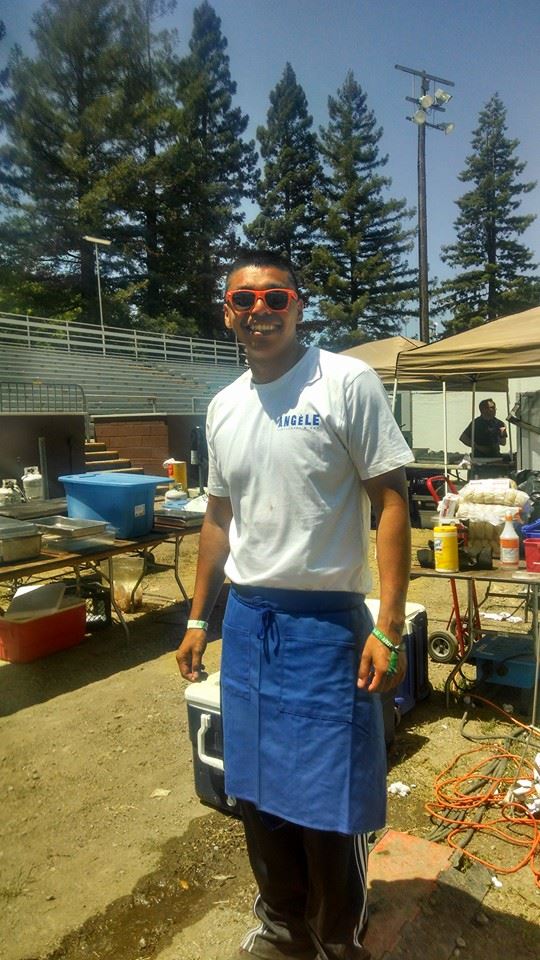 Rogelio Garcia (@chefrogeliog) on Twitter photo #throwbackthursday to Bottlerock 2014! #bottlerocknapavalley #angeleburgers <a href="/Angelerest/">Angele Restaurant</a> #throwbackthursday to Bottlerock 2014! #bottlerocknapavalley #angeleburgers <a href="/Angelerest/">Angele Restaurant</a>
