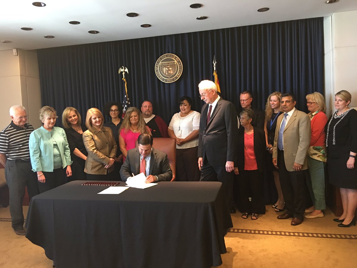 .@dougducey signing bills to make AZ a leader in fighting opioid addiction #PrescriptionAddiction @AC360