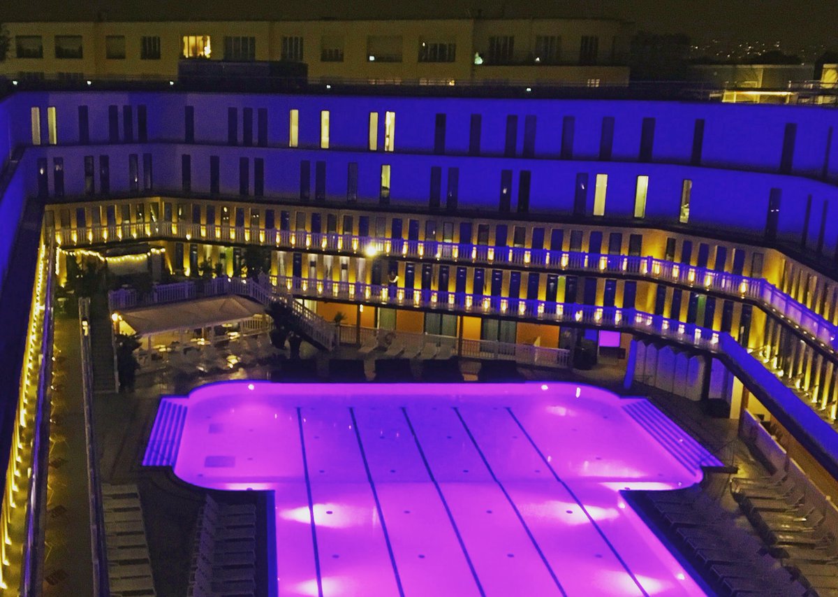 TessMattisson's tweet photo. Ending a great day with a night cap at the roof top terrace. Thanks IDC for having me #IDCDES16 https://t.co/DgYy6Qmb7l