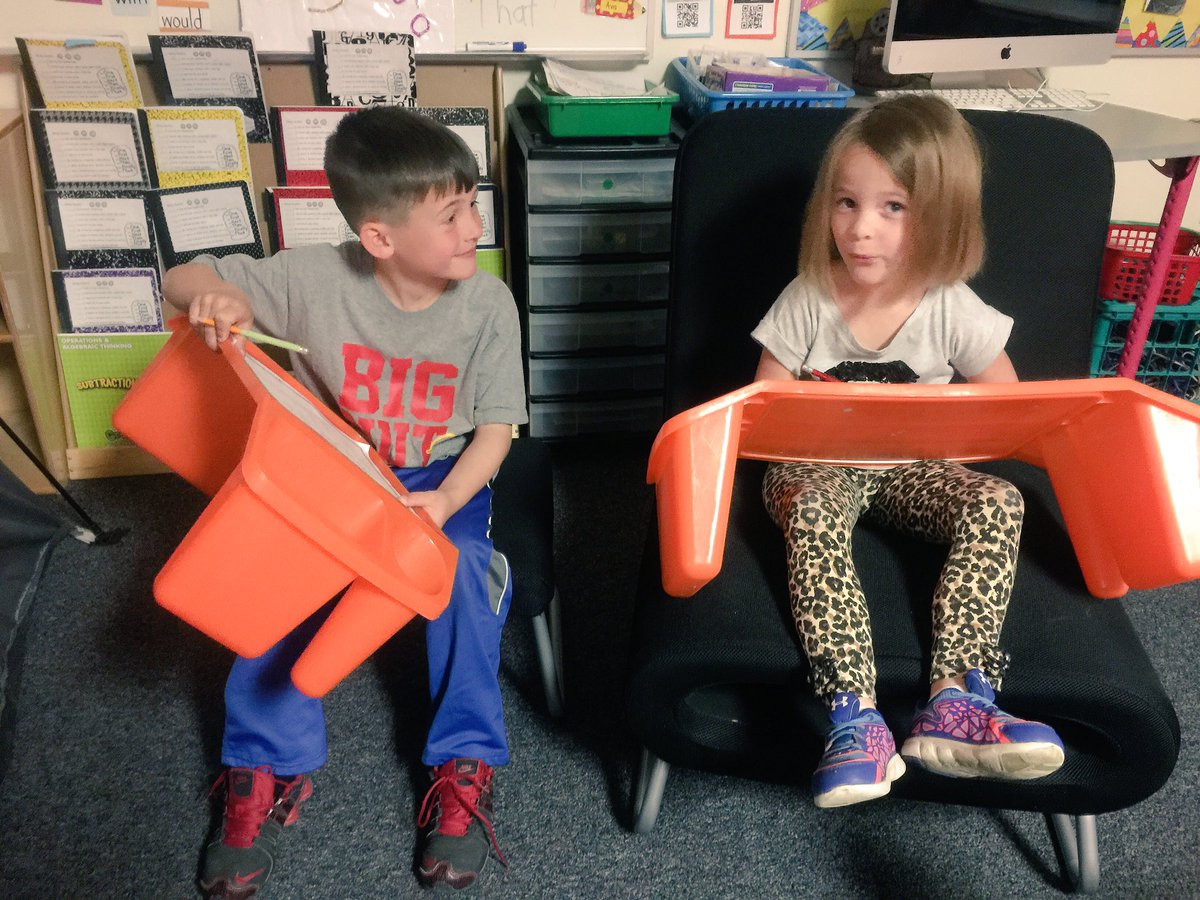 BigWalnut_BWE's tweet photo. Camp week in first is going strong! #BWERockStars #InspireandguideatBWE https://t.co/pQHiZXdPGm