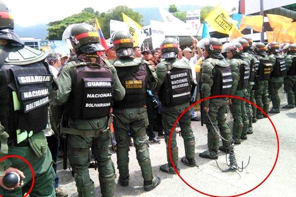 9soro's tweet photo. La garra la utilizaron en #F2014 por orden de Maduro... https://t.co/A1dXwclP90