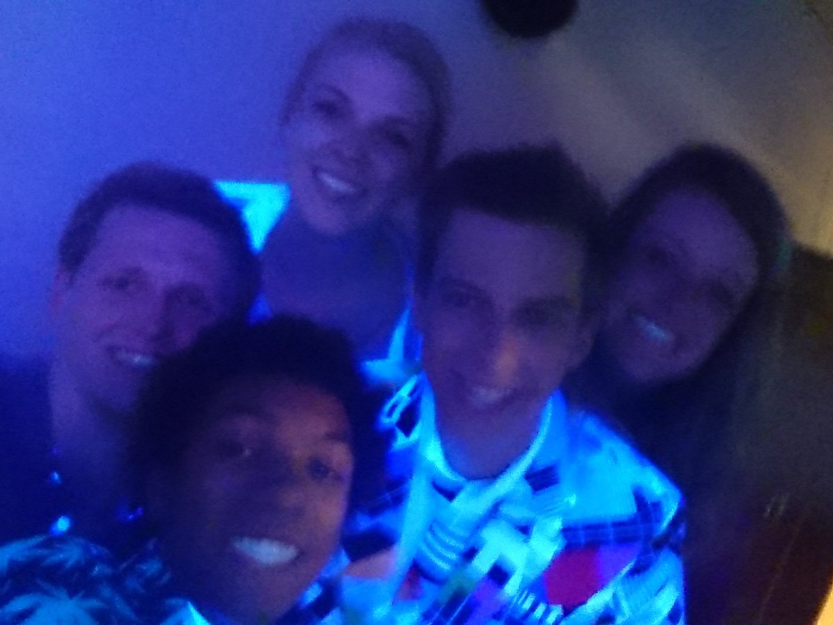 Nog steeds lekker aan het pieken #gezellig #zhtc