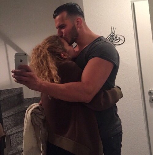 relationsvibe's tweet photo. https://t.co/ivrw6e3jKF