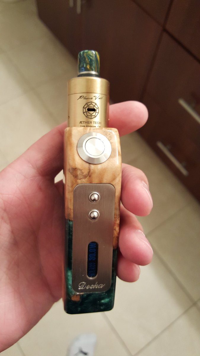 oomsticks's tweet photo. #aethertech Plume V1 &amp; decka #vapeporn https://t.co/i3d4KdPuPo
