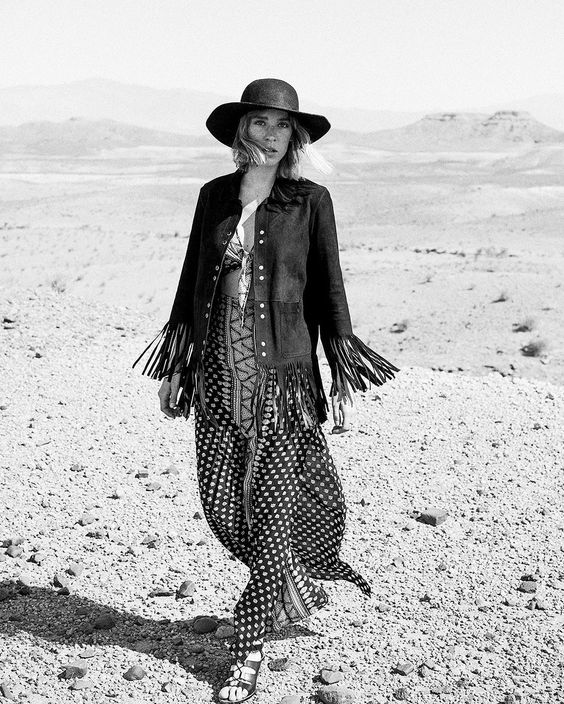 (A)muse in Morocco 🐪
Nuria (aka <a href="/frecklesnur/">frecklesnur</a>) in the Havana Dress: theamuse.so/1rIBANA