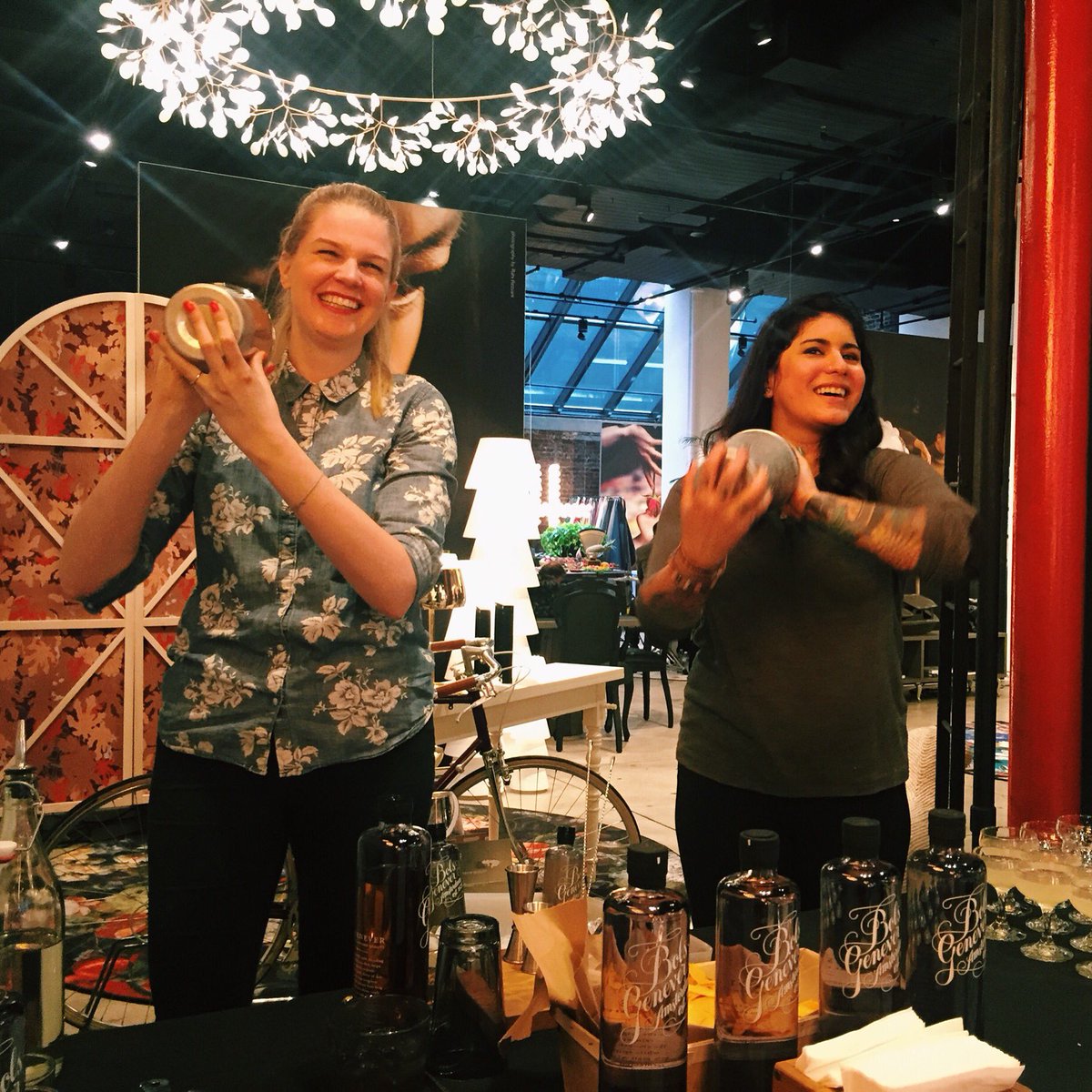 Bols Genever tweet media