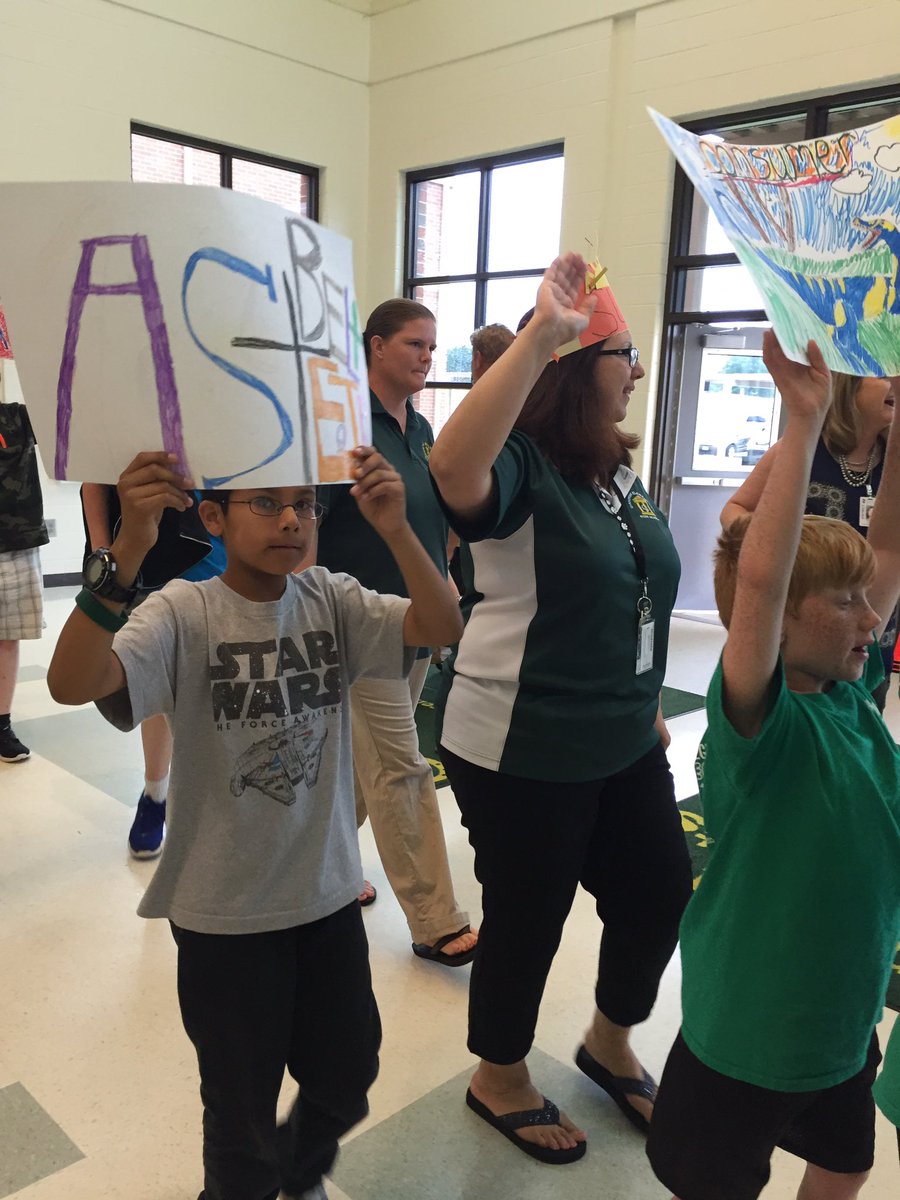 Debra Georges tweet media