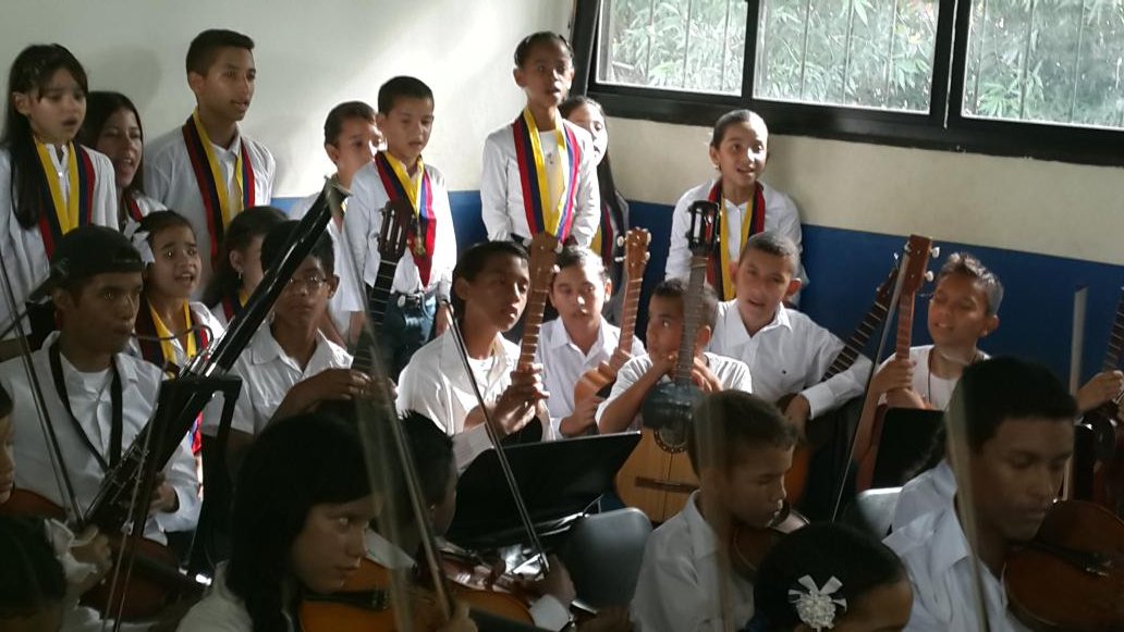 SistemBoqueron's tweet photo. #ElSistemaCumple41 Concierto Dia de las madres12/05/16  Núcleo Boquerón @SistemBoqueron @SistMon  @elsistema https://t.co/kj6CyP88mg