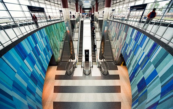 AlbertoAnabalon's tweet photo. Here are the best and worst TTC subway stations in #Toronto. Agree?https://t.co/M81mrryHXw https://t.co/2ruBeZmbxD
