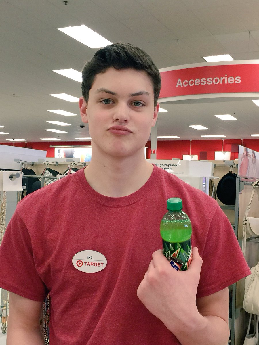 Ike got a REDcard!!! Nice job! <a href="/NicoleJungmann2/">Nicole Jungmann</a> @nick_thunstrom