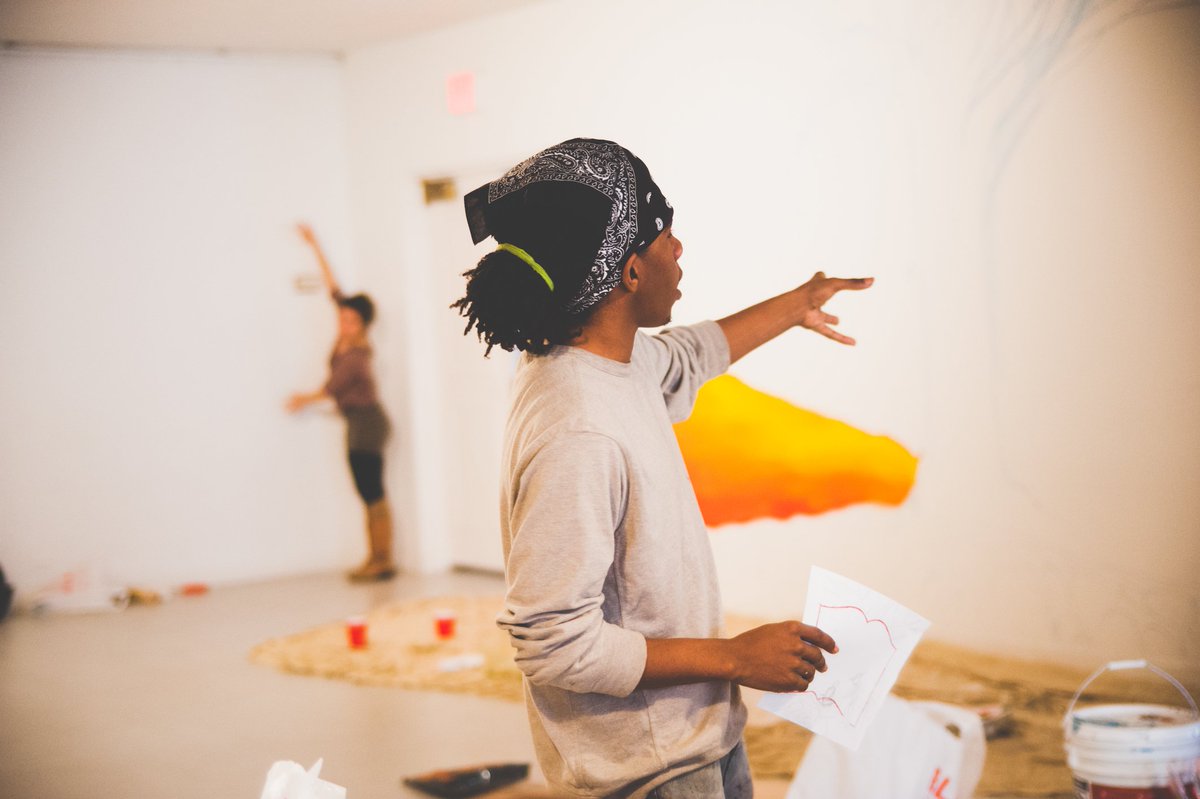 GIA_detroit's tweet photo. Phillip, one of the masterminds and mentors behind the mural
#inspire #youth #insidesw
Photos @fsm_detroit https://t.co/KQ5JZlHWaF
