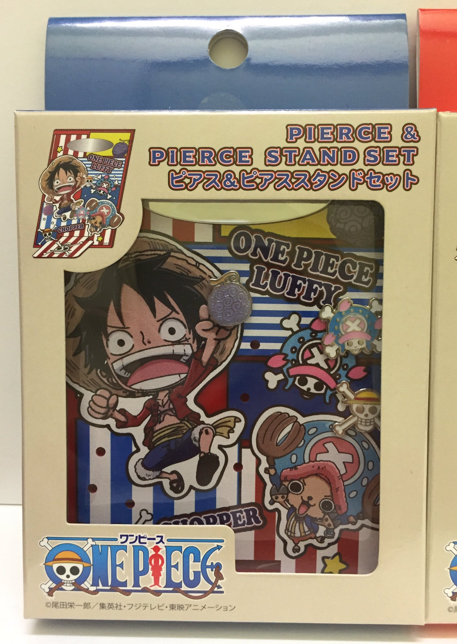 ONE PIECE ジャンプショップ20周年メモリアルプレート専用スタンド付き ONE PIECE』メモリアルプレート（スタンド付き） BD2