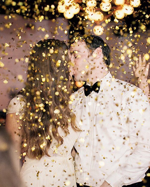 weddingPRkris's tweet photo. @somethingnewforido #WeddingPR client love // @chanceycharm's Boston + Atlanta wedding pla… https://t.co/aHaSHxssPq https://t.co/43xf2xnqgr