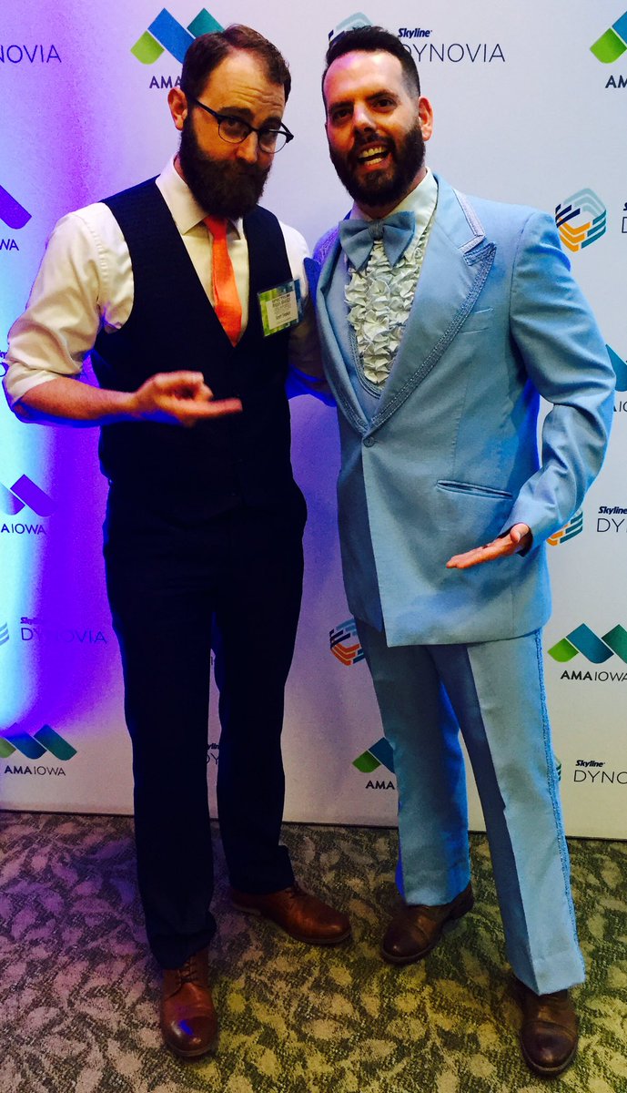 ChrisWoodDSM's tweet photo. AMA Iowa NOVA Awards with @scottsiepker #AMANOVAS16 #SmilePower https://t.co/WRIhRWgoHO