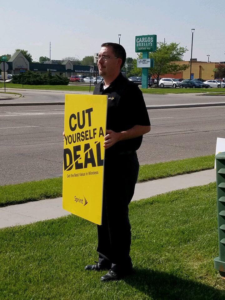 Jetmobile_27th's tweet photo. Working my street like a pro, no matter what 27th is trying to not drop the big fat 0 on the day. https://t.co/v9D2R8BqzL