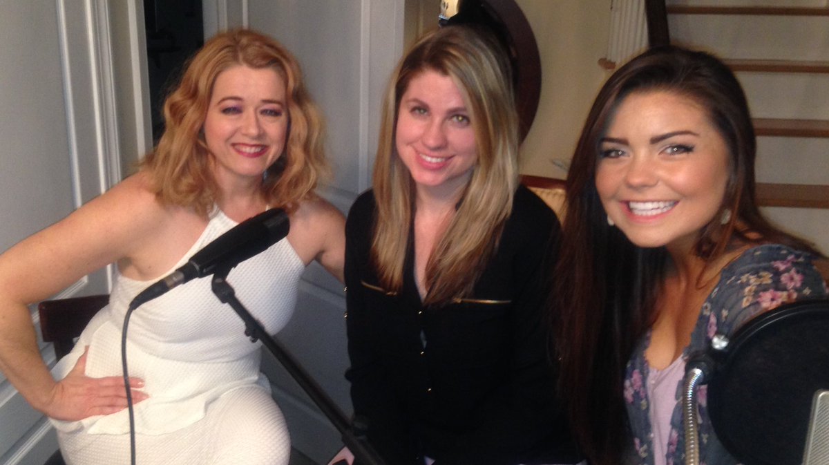 TheLeslieBecker's tweet photo. Ya'll...these girls can SING!!!! Be there May 19th @sidewalkNY #ChickTour @moetorraco @bri_salice https://t.co/VWE4hQ1gkm