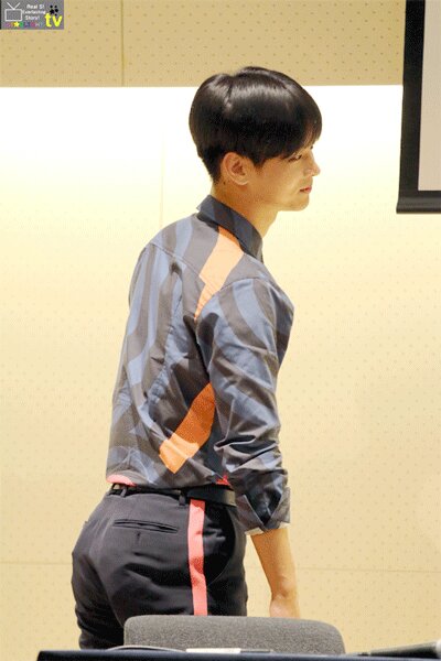 CiTgMcrVAAE6cse.jpg:large